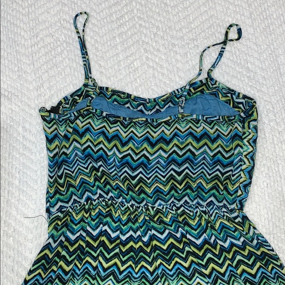 Xhilaration Zig-zag Summer Tank Dress Size… - Picture 3 of 3